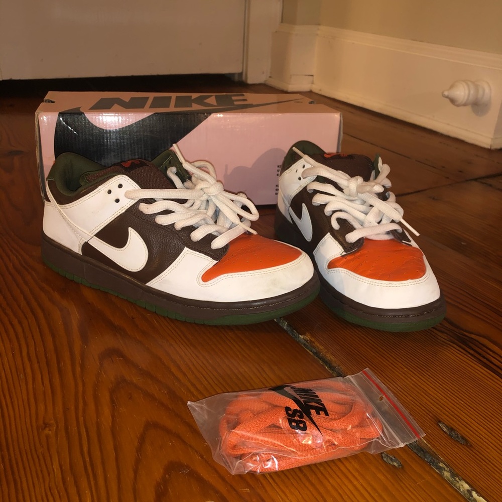 Nike SB Dunk Low “Oompa Loompa”